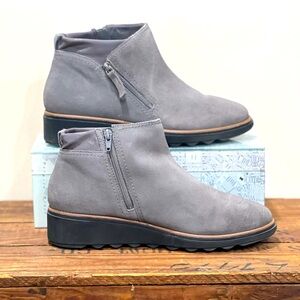 Clark’s Kayleigh mid ankle boot